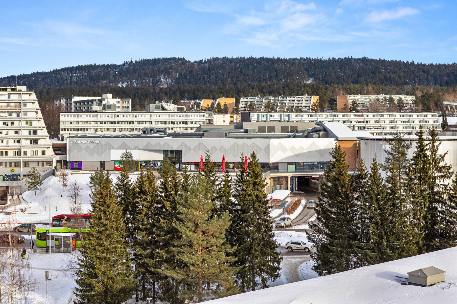 Utsikt mot Stovner senter. Galleribilde