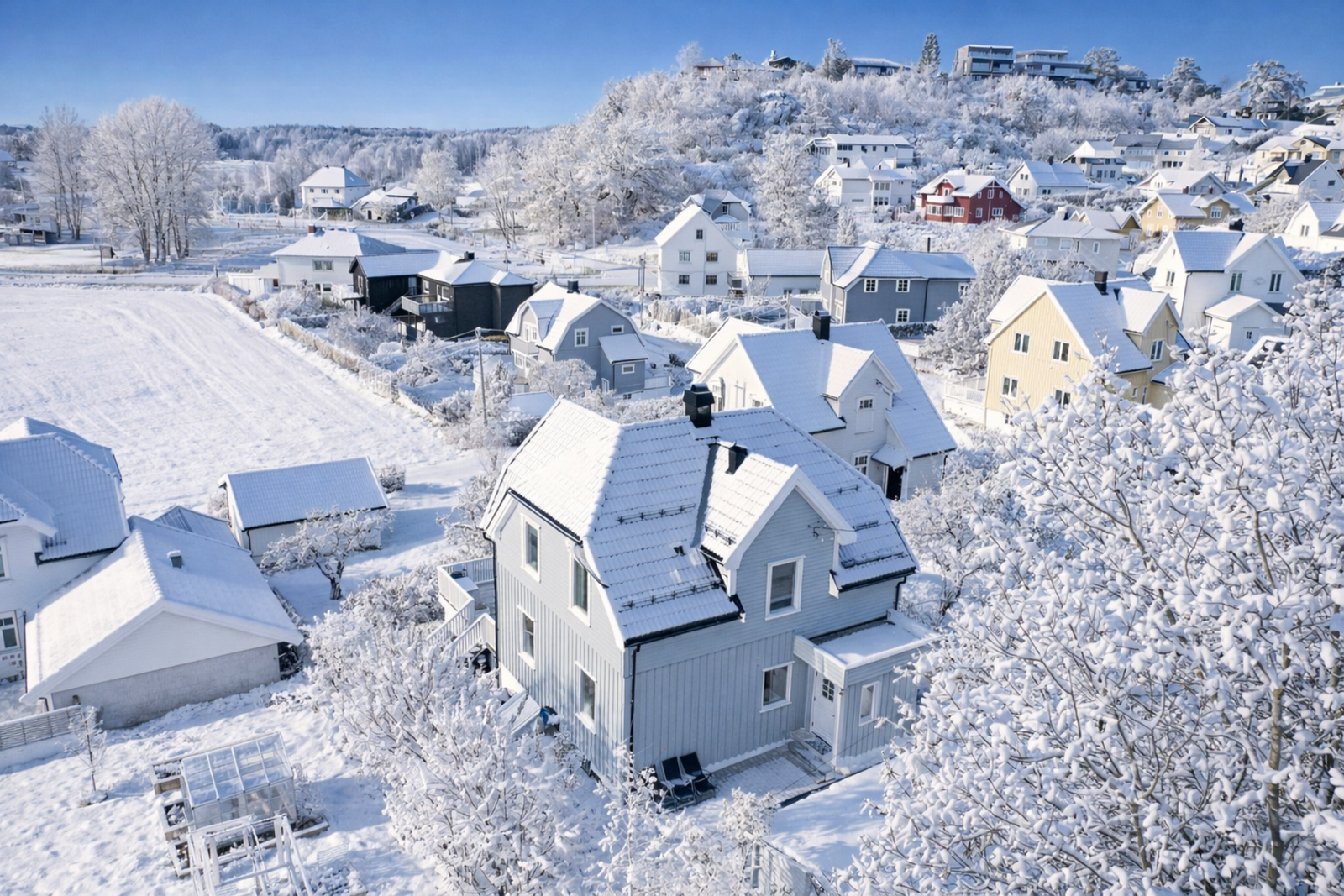 Her er det gangavstand til skoler, idrettsplass, sentrum og praktfulle turområder Galleribilde