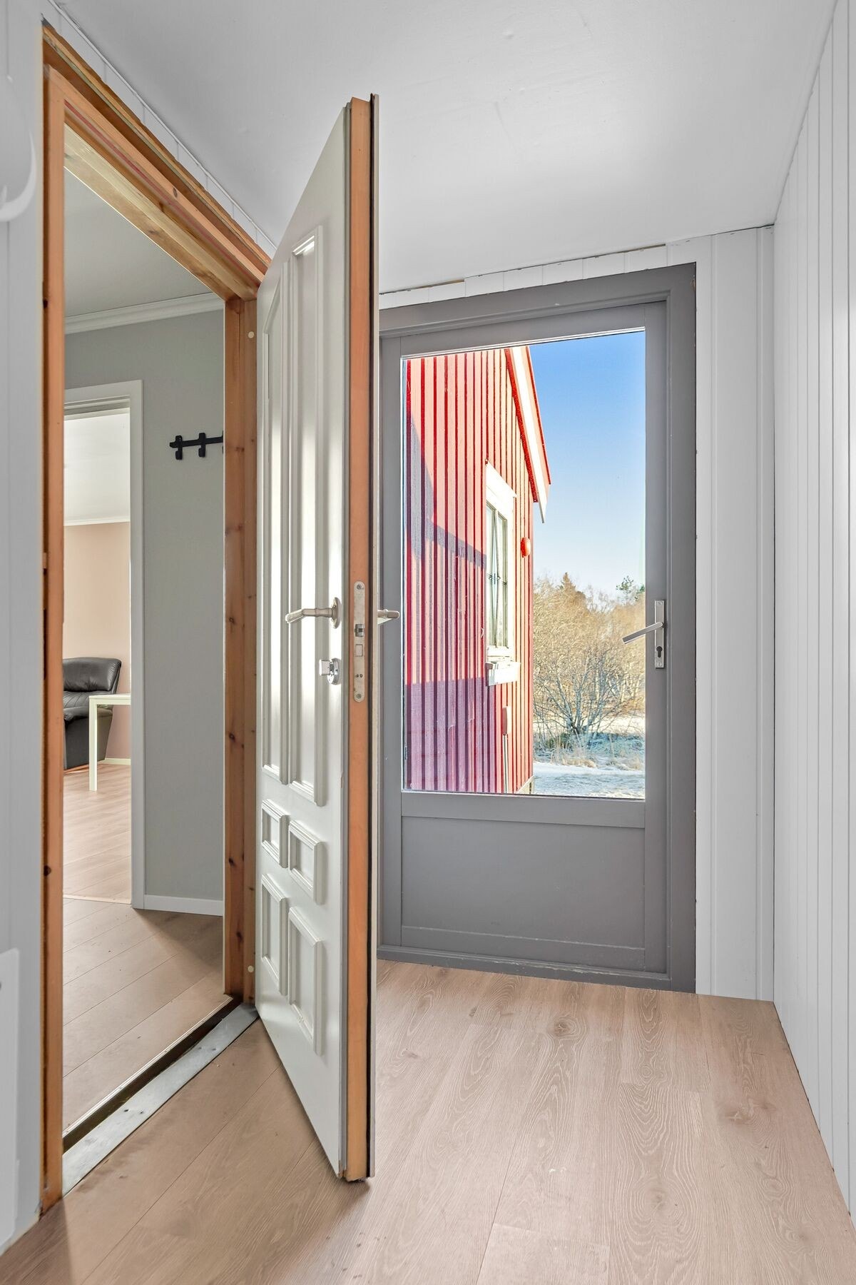 Entré - Velkommen inn Galleribilde