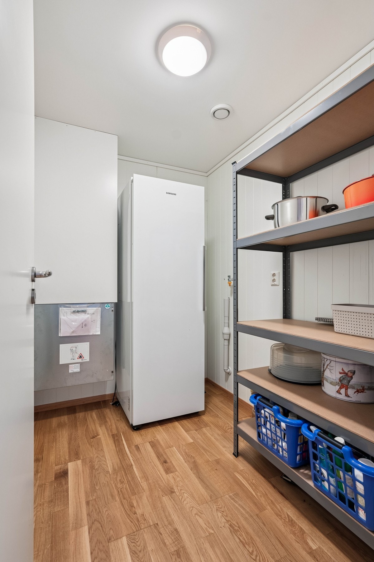 Innvendig bod er alltid praktisk. Galleribilde