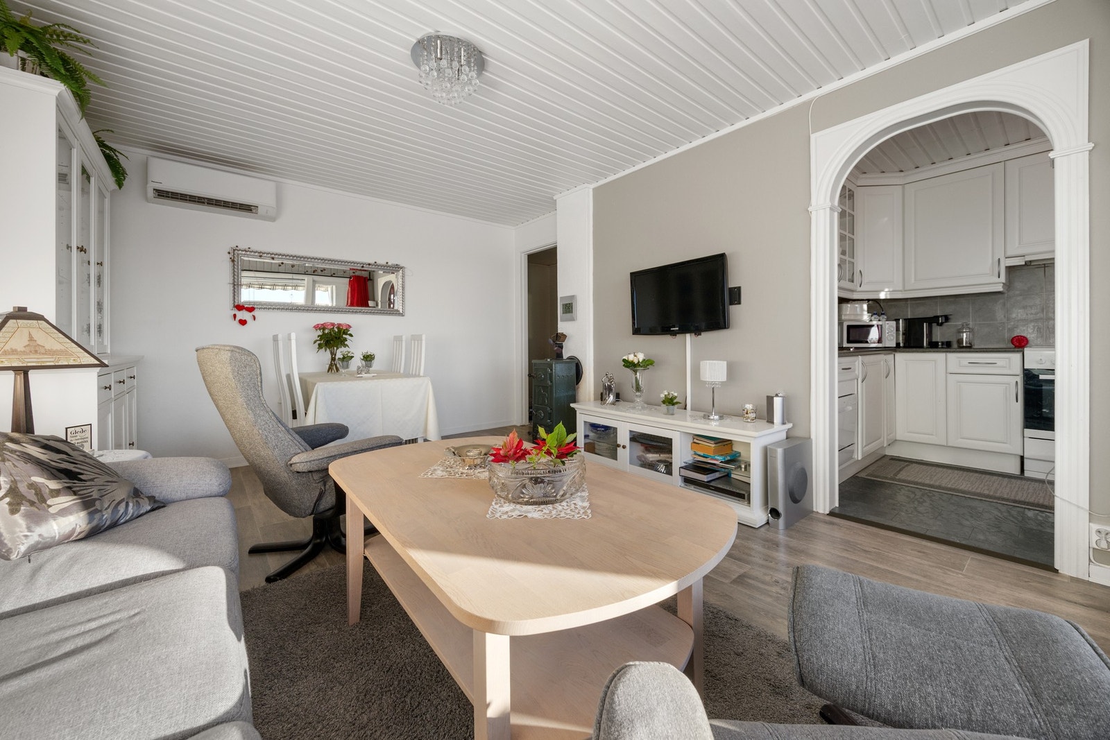 Leiligheten har oppvarming fra elektrisitet og varmepumpe Galleribilde