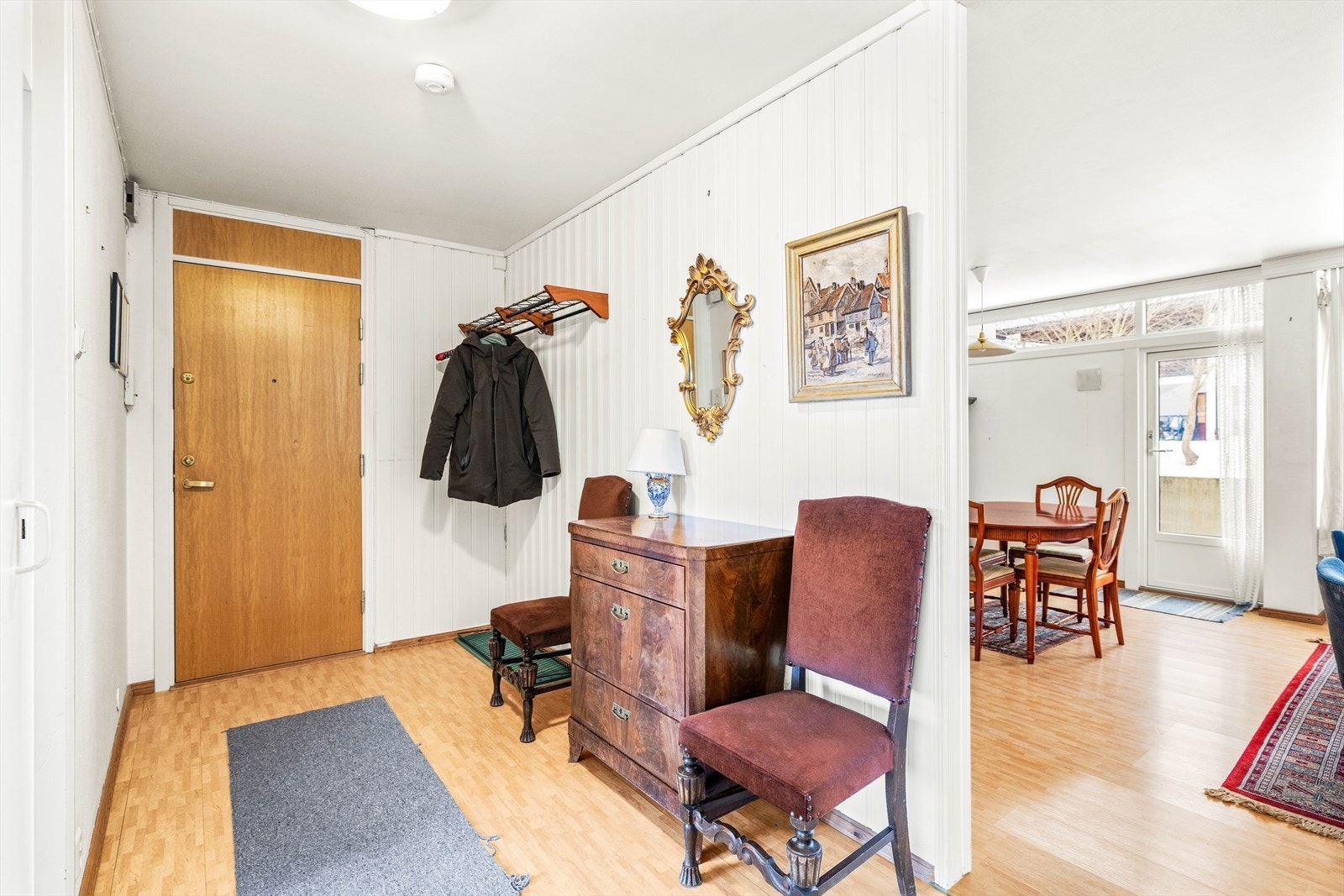 Felles callinganlegg er montert ved ytterdøren. Galleribilde