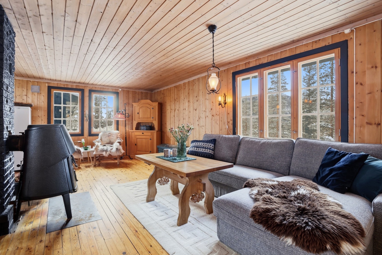 Flott vedovn som varmer godt på kaldere dager Galleribilde