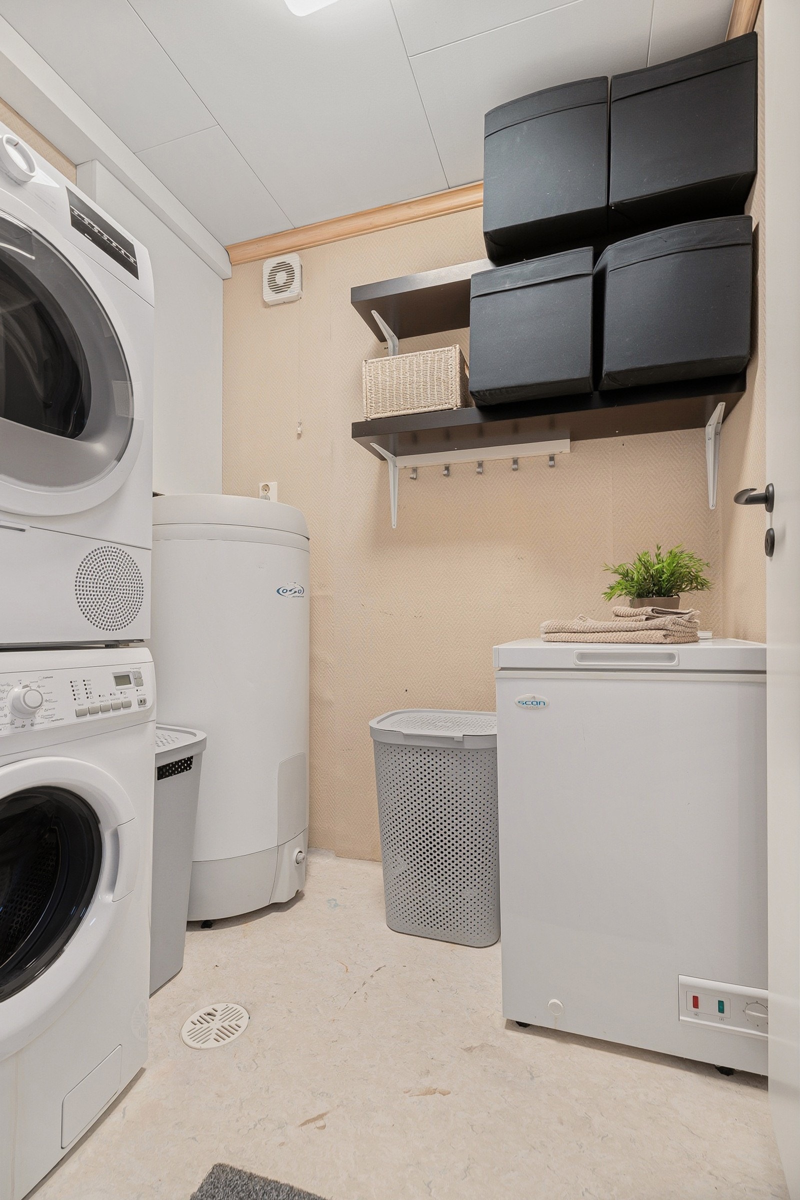 Leiligheten har eget vaskerom Galleribilde