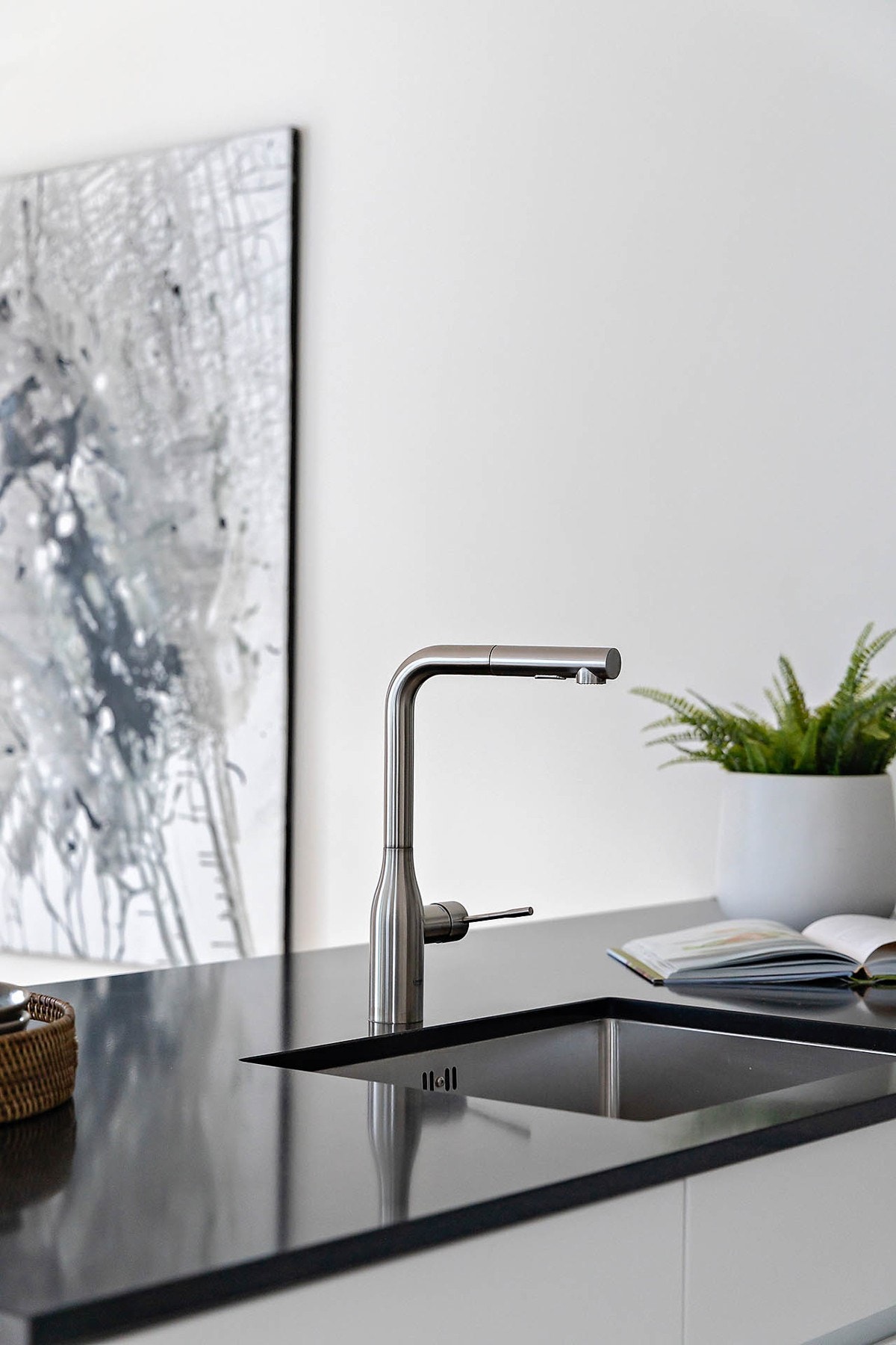 Bekeplate i stein. Galleribilde