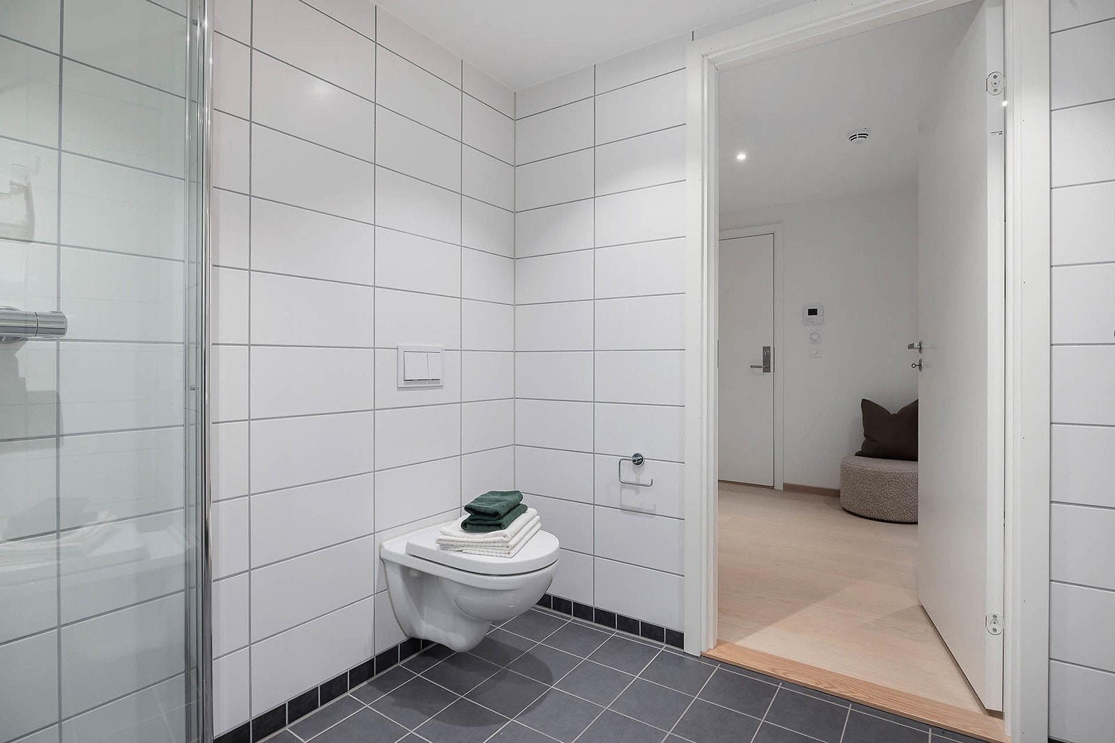 Badet har opplegg for vaskemaskin. Galleribilde