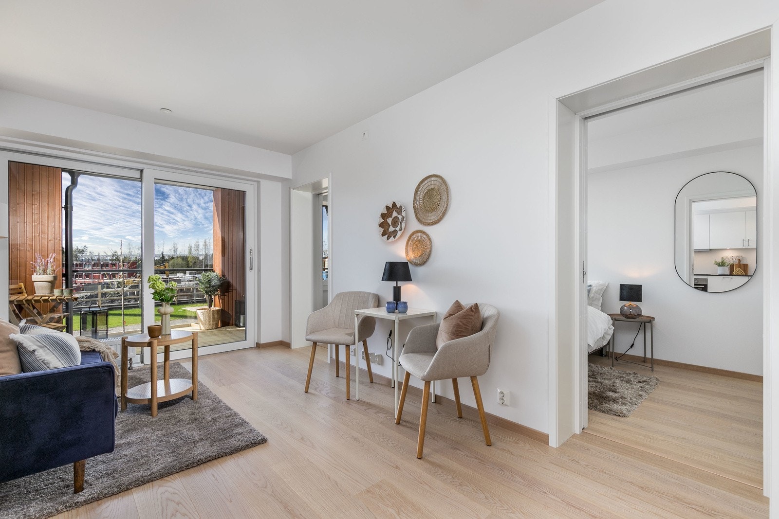 Grunnpakke for kabel-TV og internett er inkl. i felleskostnadene. Bilde fra leilighet L104. Galleribilde