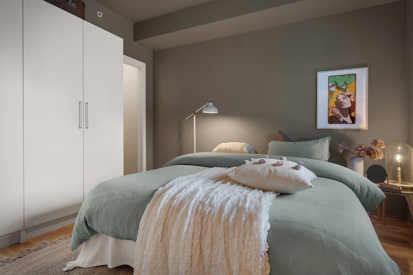 Soverommet måler ca. 11,18 m² Galleribilde