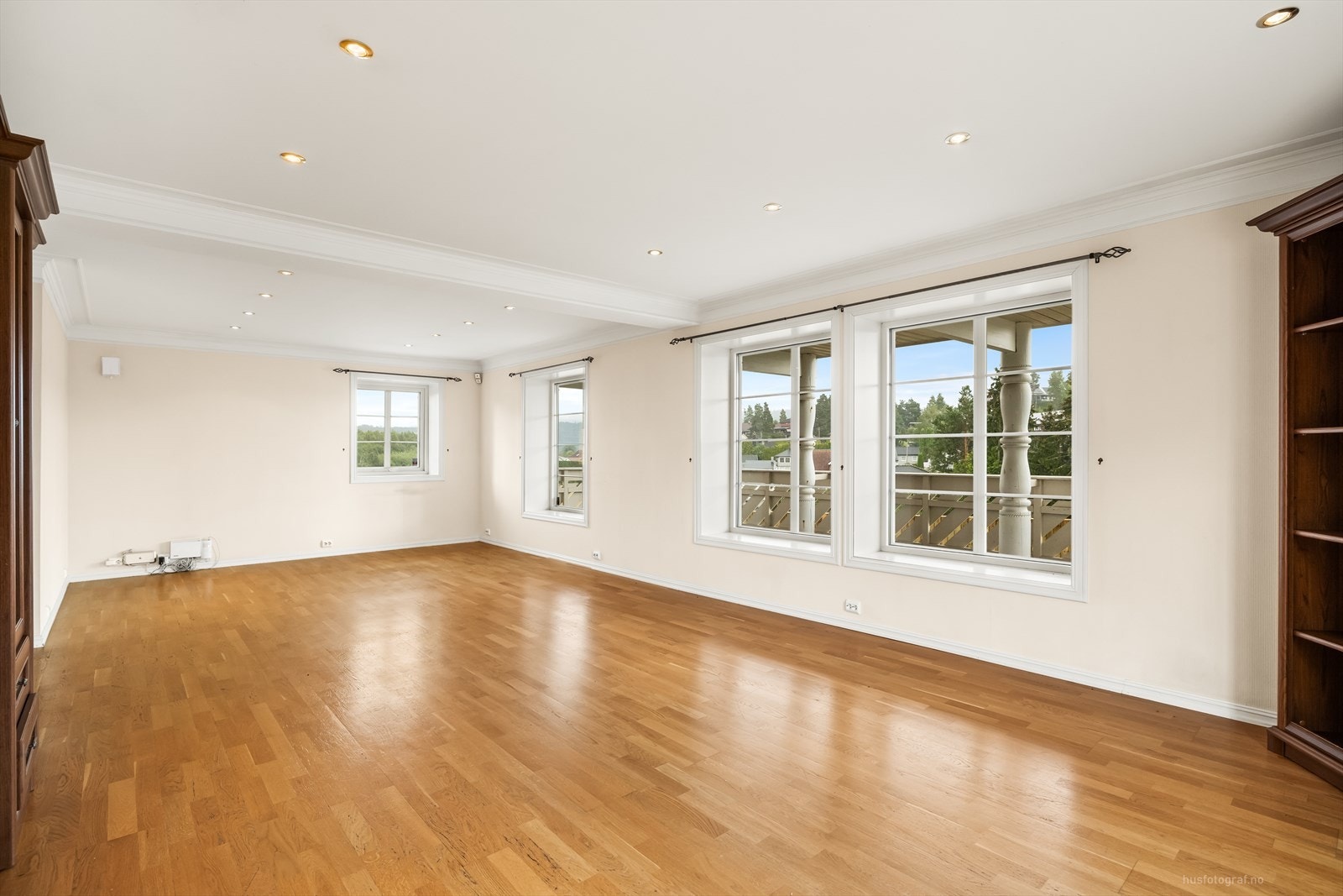 Boligen er bygget i 1962, men er ombygget, påbygget og modernisert i ca. 2000-2004. Galleribilde