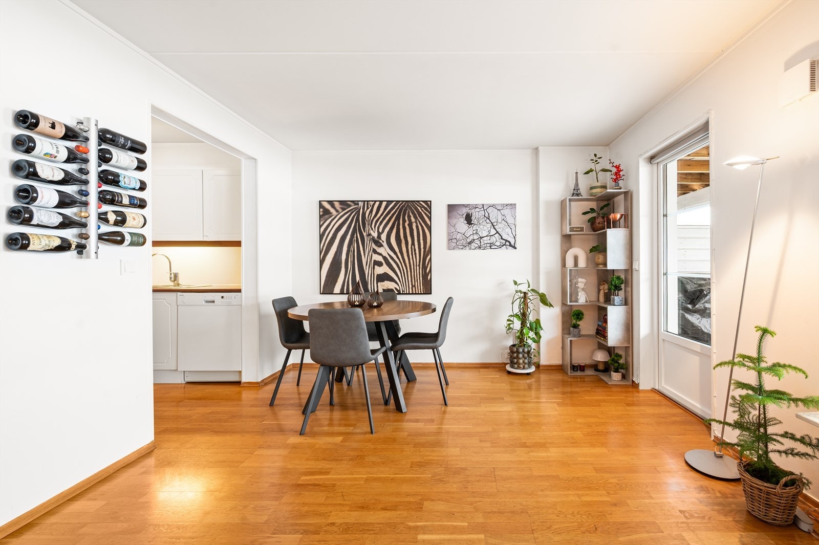 Her kan gode måltider nytes sammen med venner og familie. Galleribilde