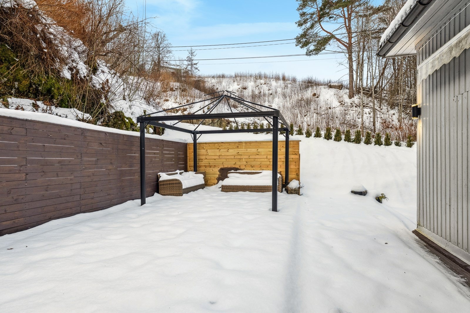 Uteplass Galleribilde