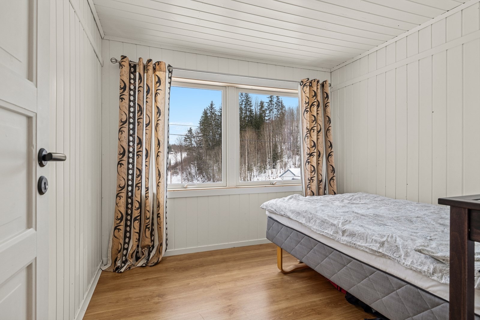 Soverom lll Galleribilde