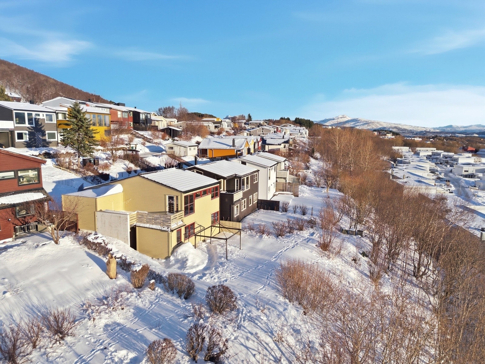 Her kan man nyte flotte dager på balkong eller i hage. Galleribilde