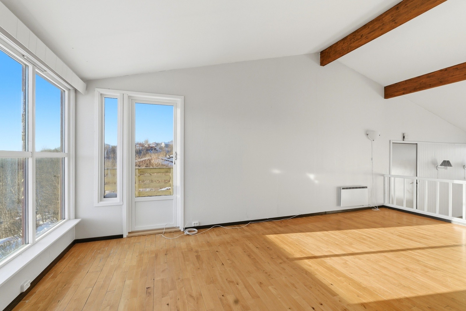 Det er også utgang til balkong. Galleribilde