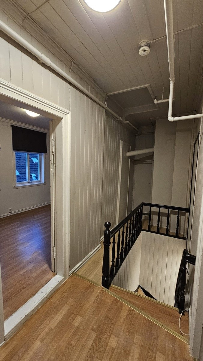 Inngangs parti , stue inn til høyre. Galleribilde