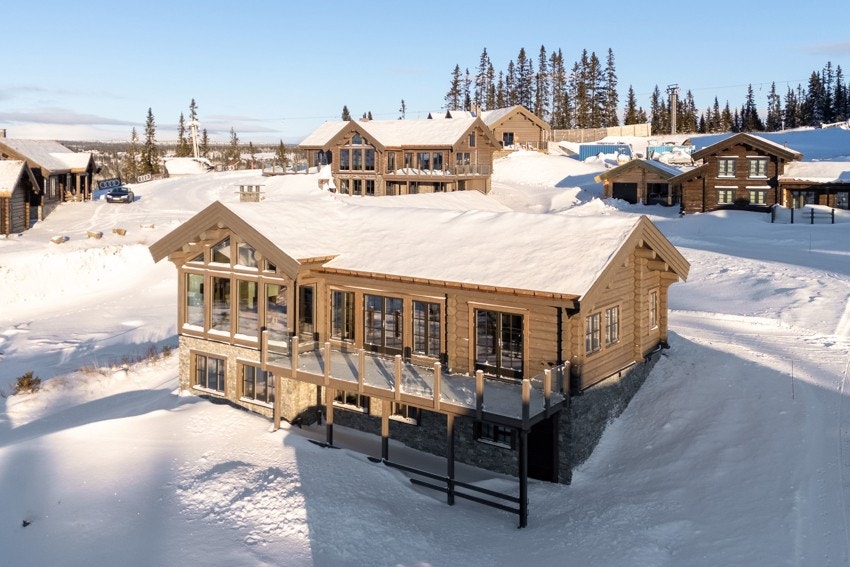 En moderne fritidsbolig fra 2023 med gjennomgående høy kvalitet Galleribilde