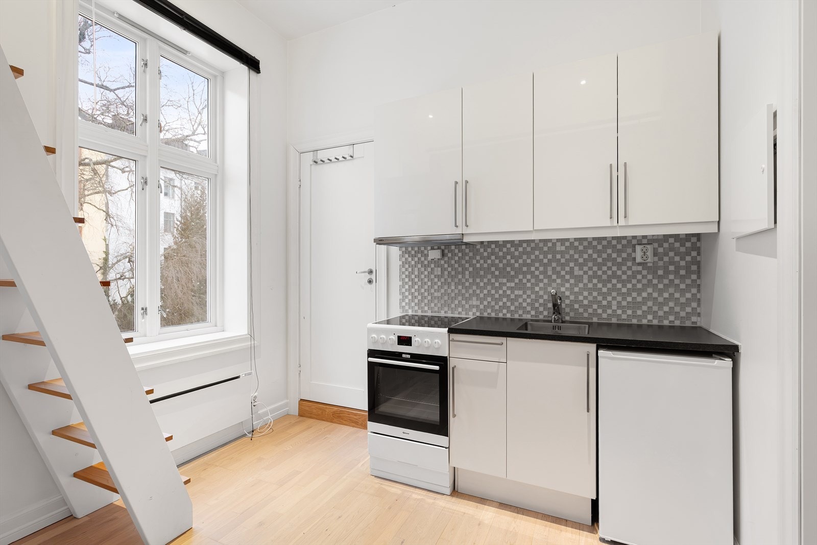 Del 302. Galleribilde