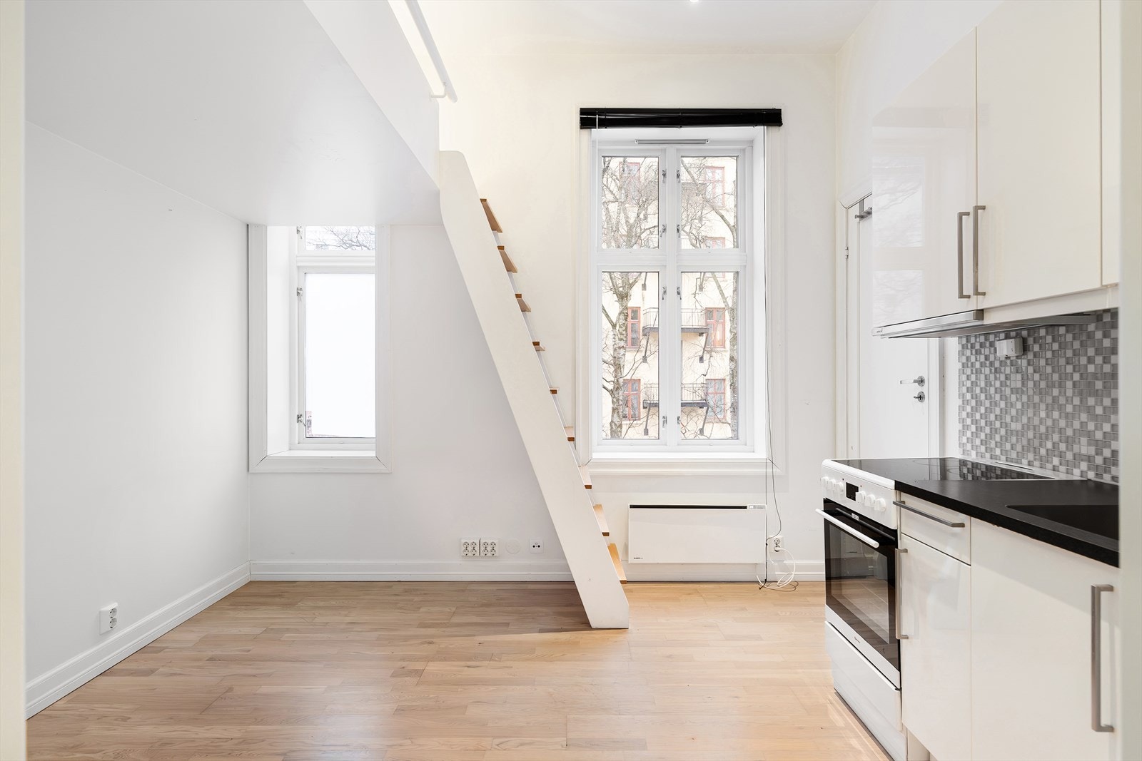 Del 302. Galleribilde