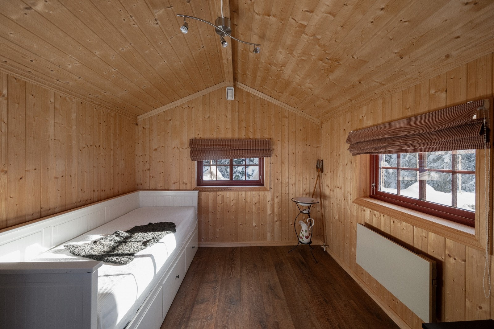 I tillegg har hytta et anneks, innredet med ekstra sengeplasser. Galleribilde