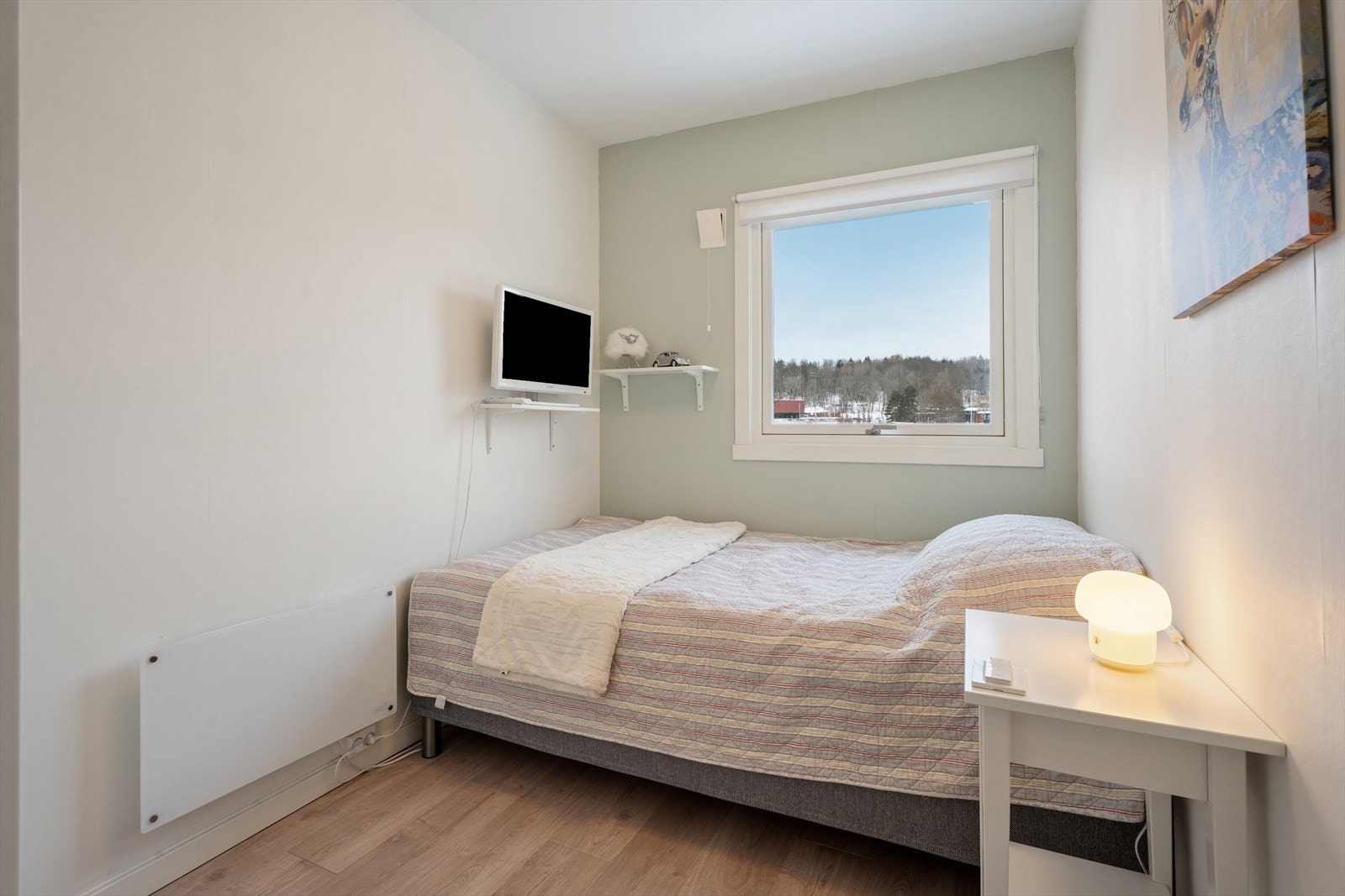 Leiligheten har 3 soverom av god størrelse Galleribilde