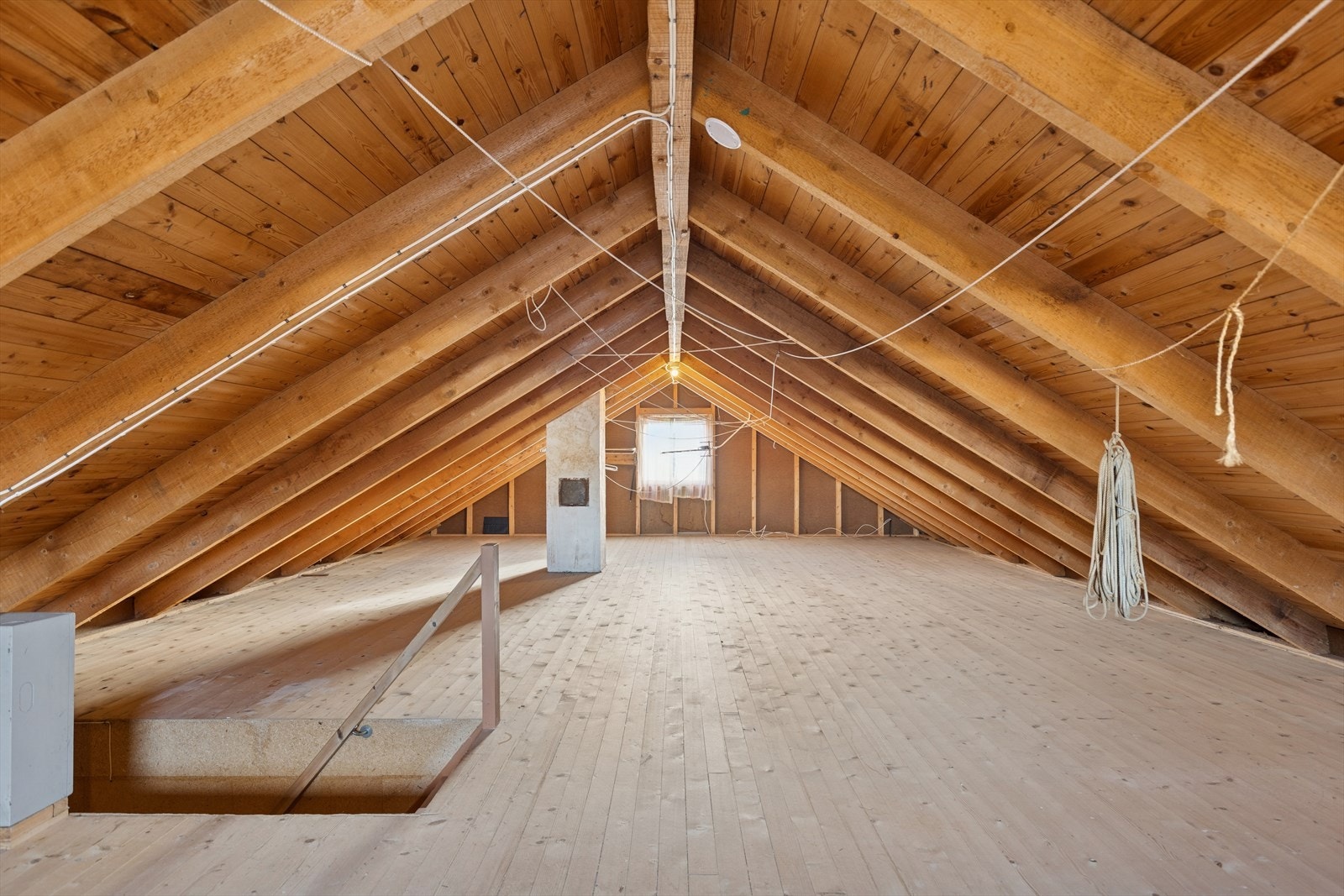 Loftsrom med mange muligheter. Galleribilde