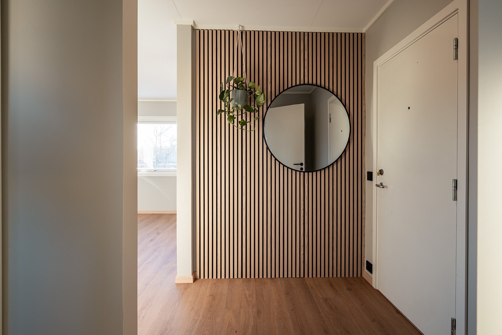 Leiligheten disponerer bod i kjeller på 13 m². Galleribilde