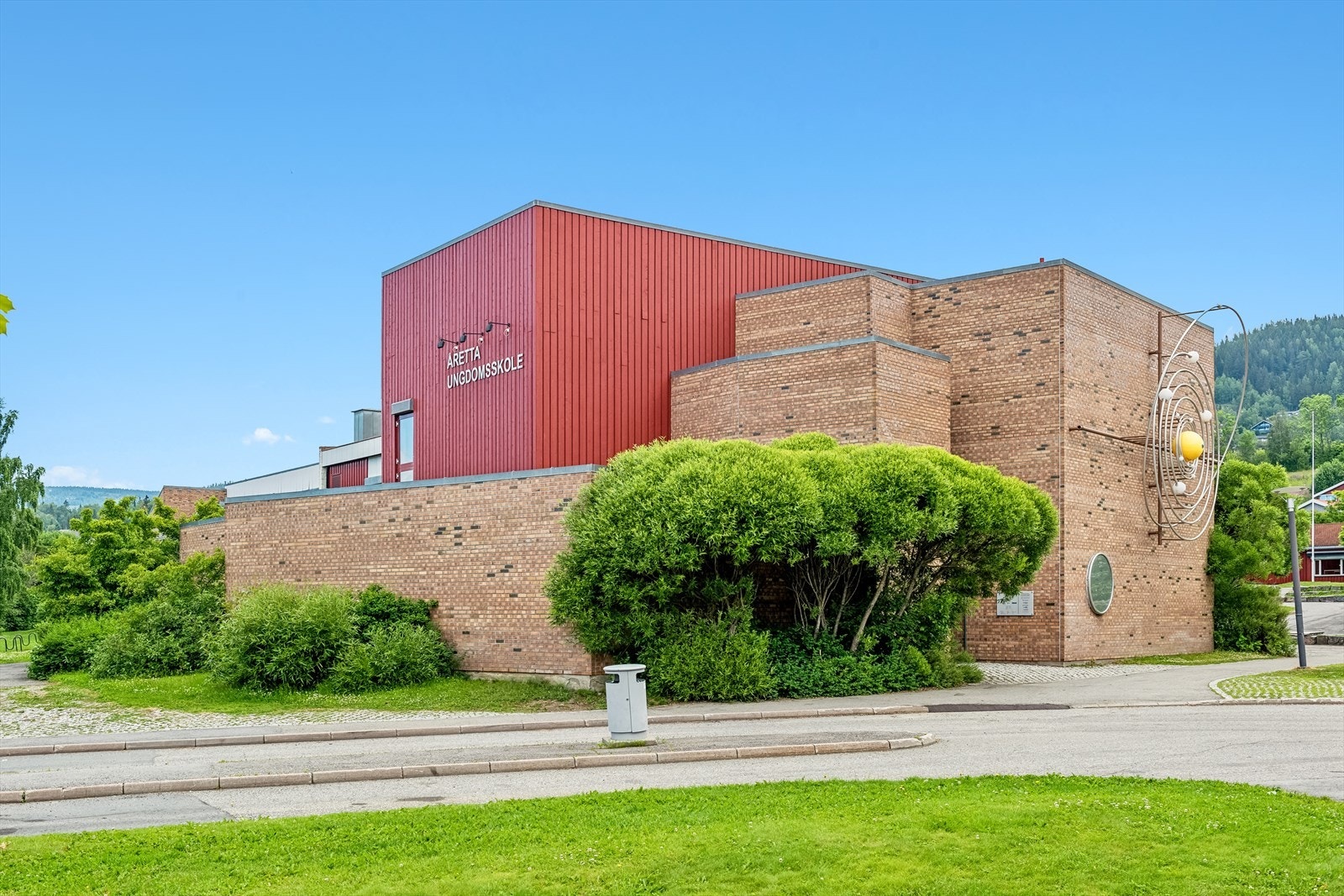 Kort vei til Åretta ungdomsskole Galleribilde