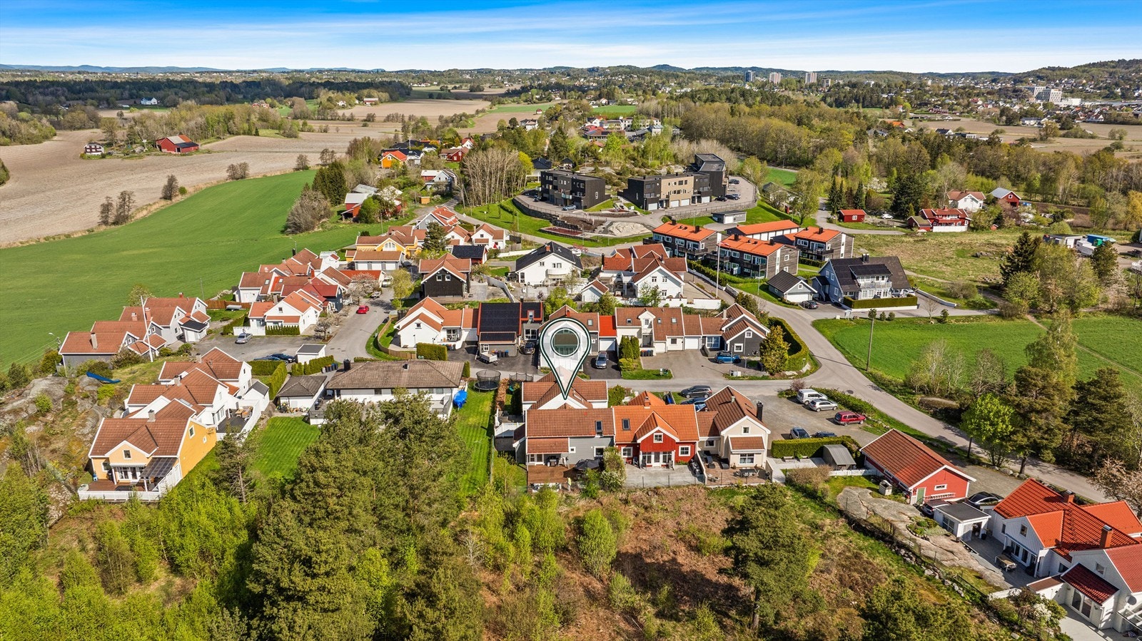 Flott til på en hjørnetomt Galleribilde