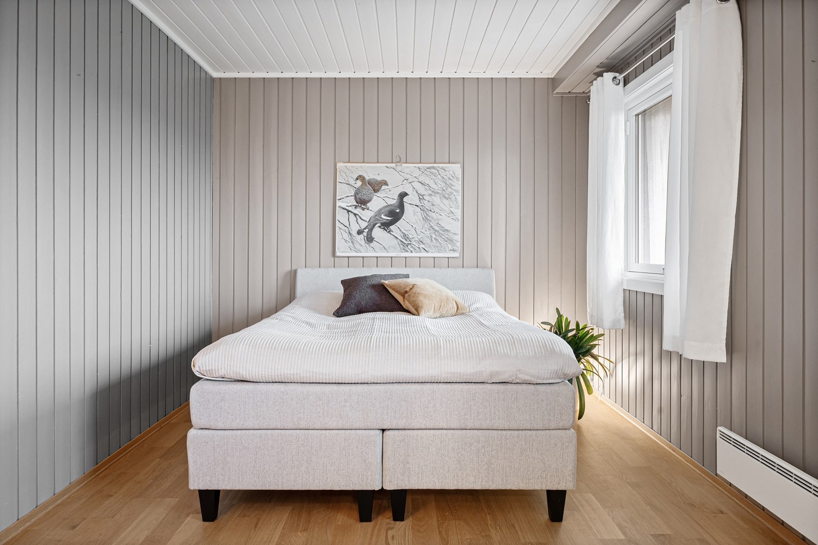 De fleste rom i underetasjen er utstyrt med gulvvarme for ekstra komfort. Galleribilde