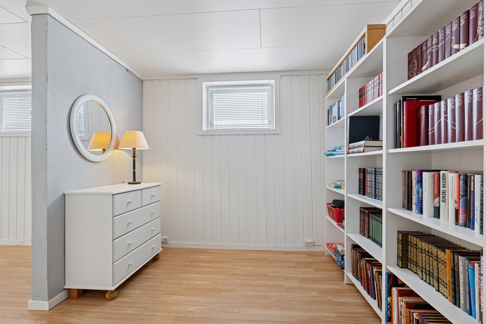 Rommet gir fleksible bruksmuligheter, for eksempel som en egen sone for ungdommen. Galleribilde