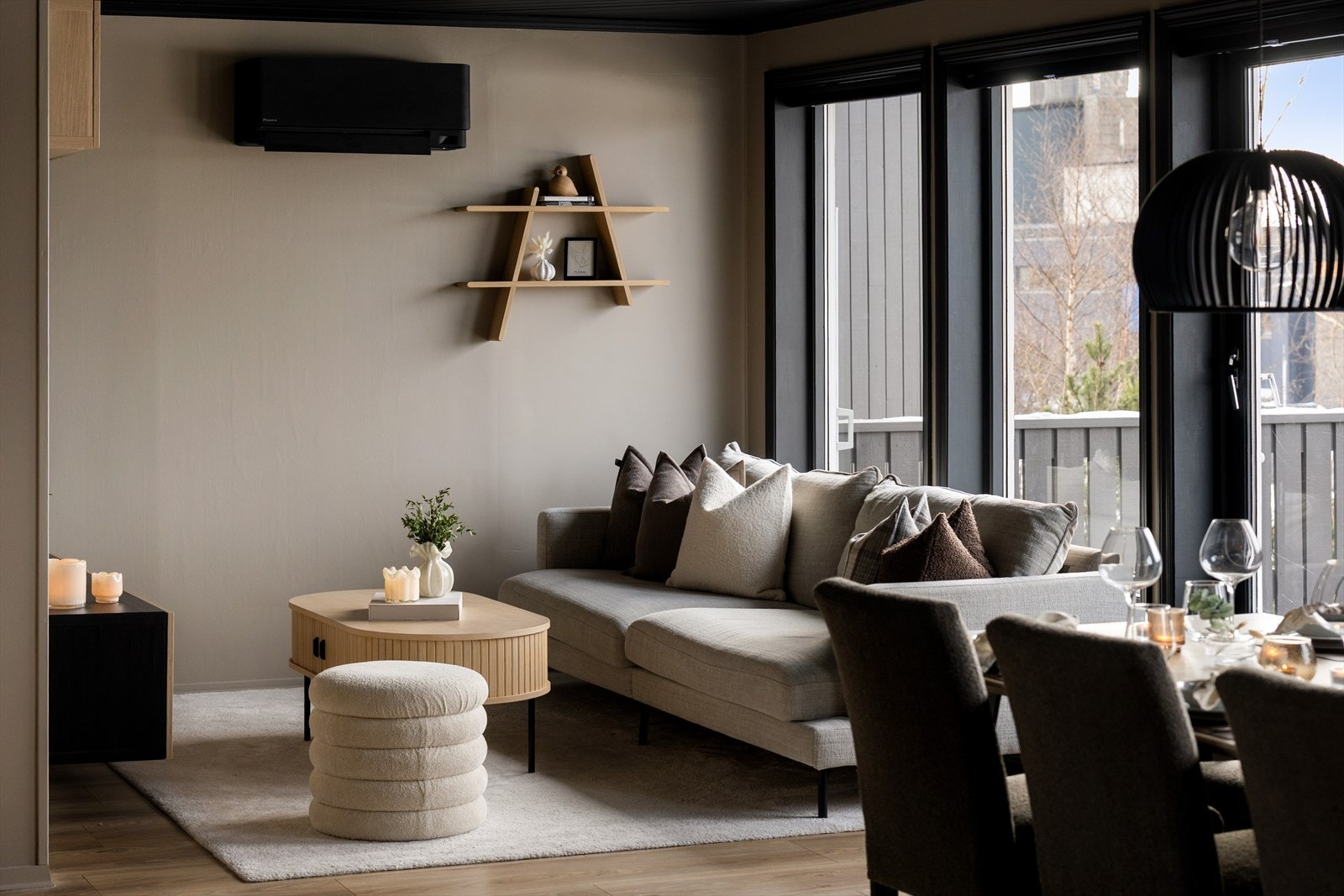 Proaktiv eiendomsmegling v/ Jørgen Ranum (941 60 549) presenterer Arnt Forseths vei 66! Galleribilde