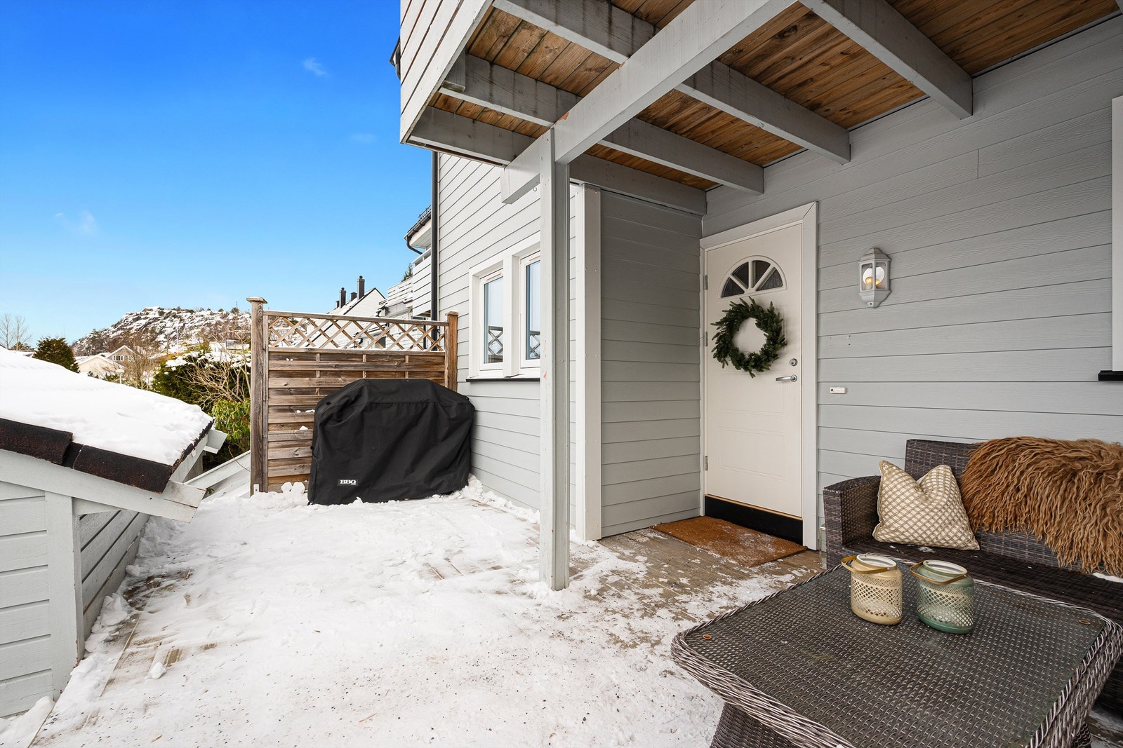 Overbygget inngangsparti Galleribilde