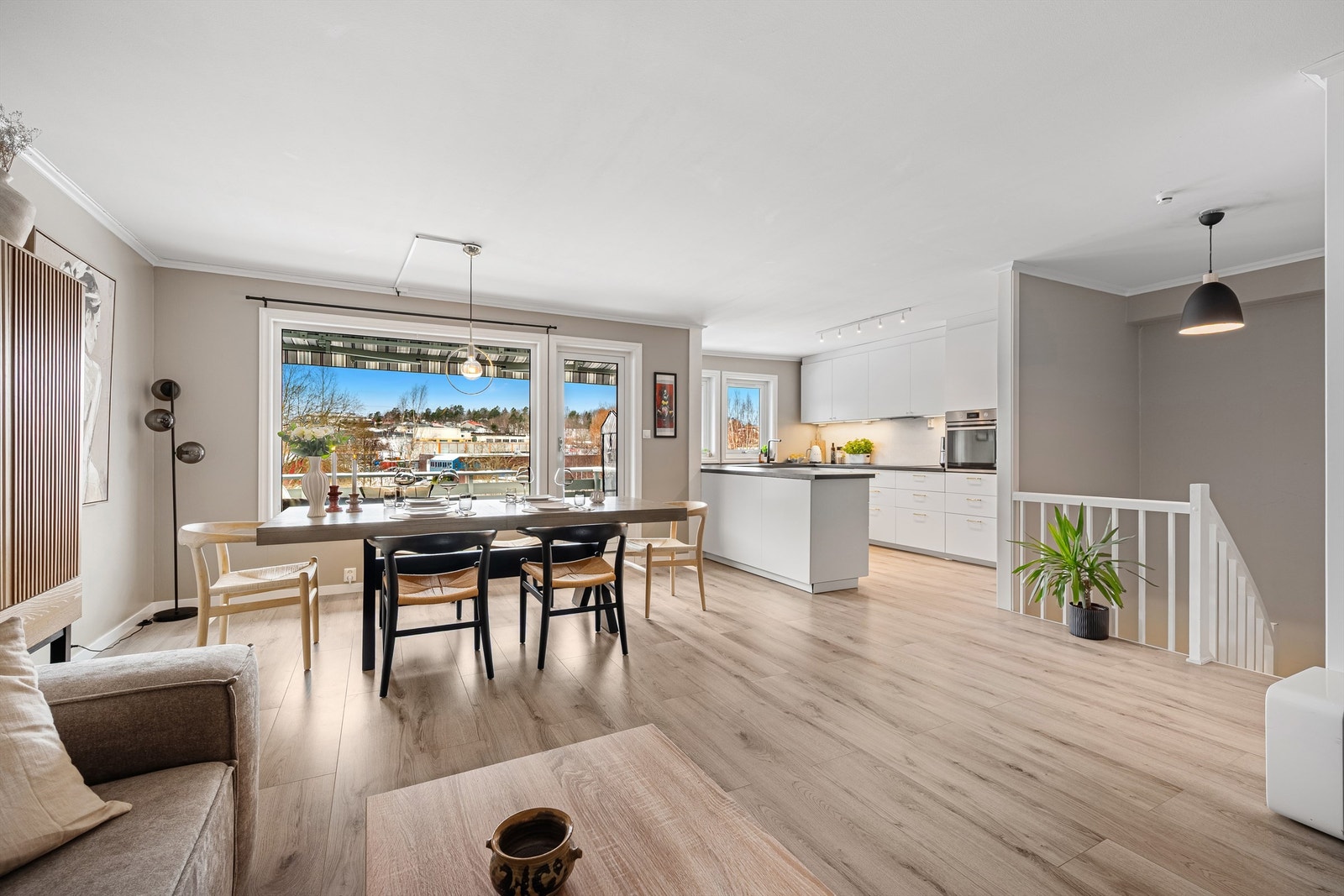 Åpen stue/kjøkken løsning Galleribilde