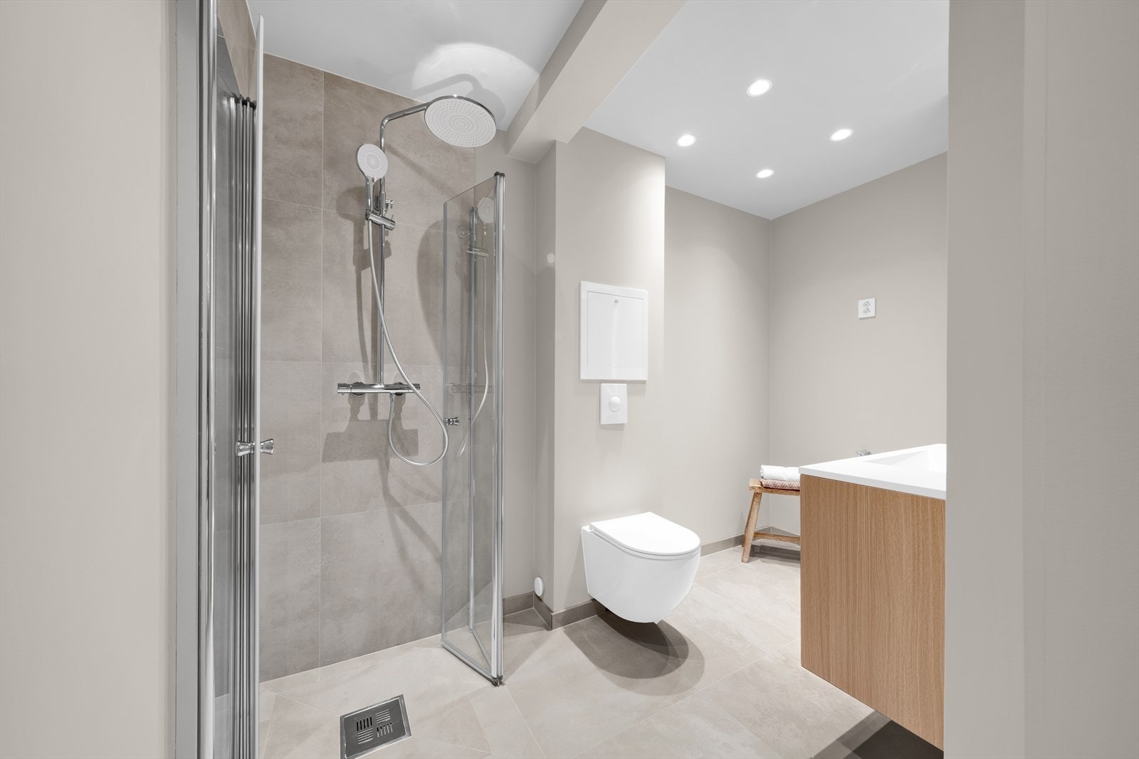 Regndusj Galleribilde