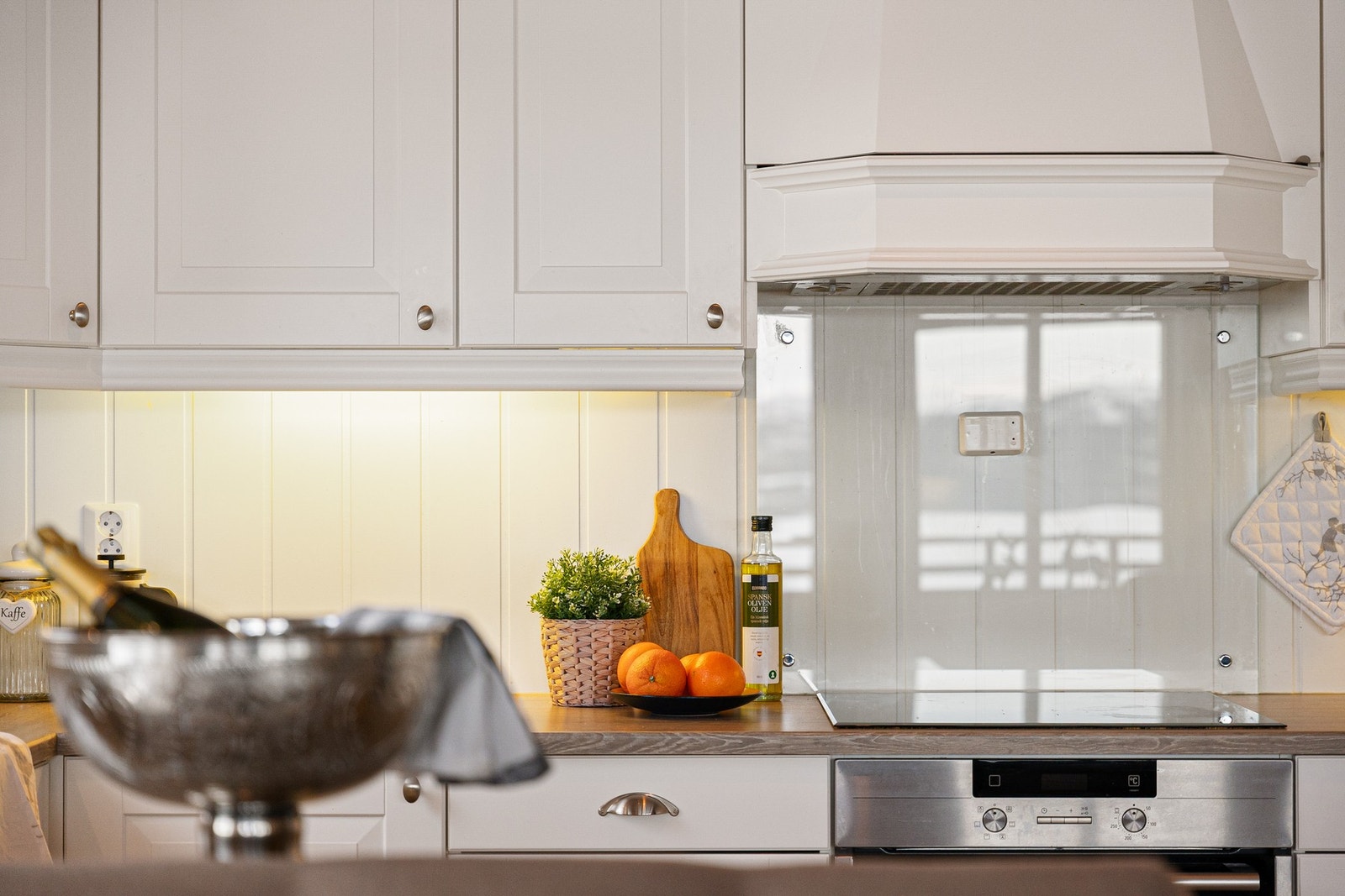 Tråstølsvegen 243 ved ZMegleren Galleribilde