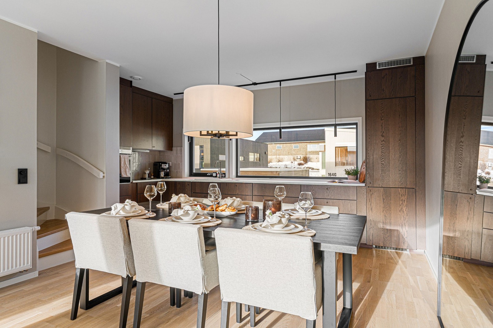 Elegant og moderne kjøkken vurdert til beste vurdering, TG0 av takstmann. Galleribilde