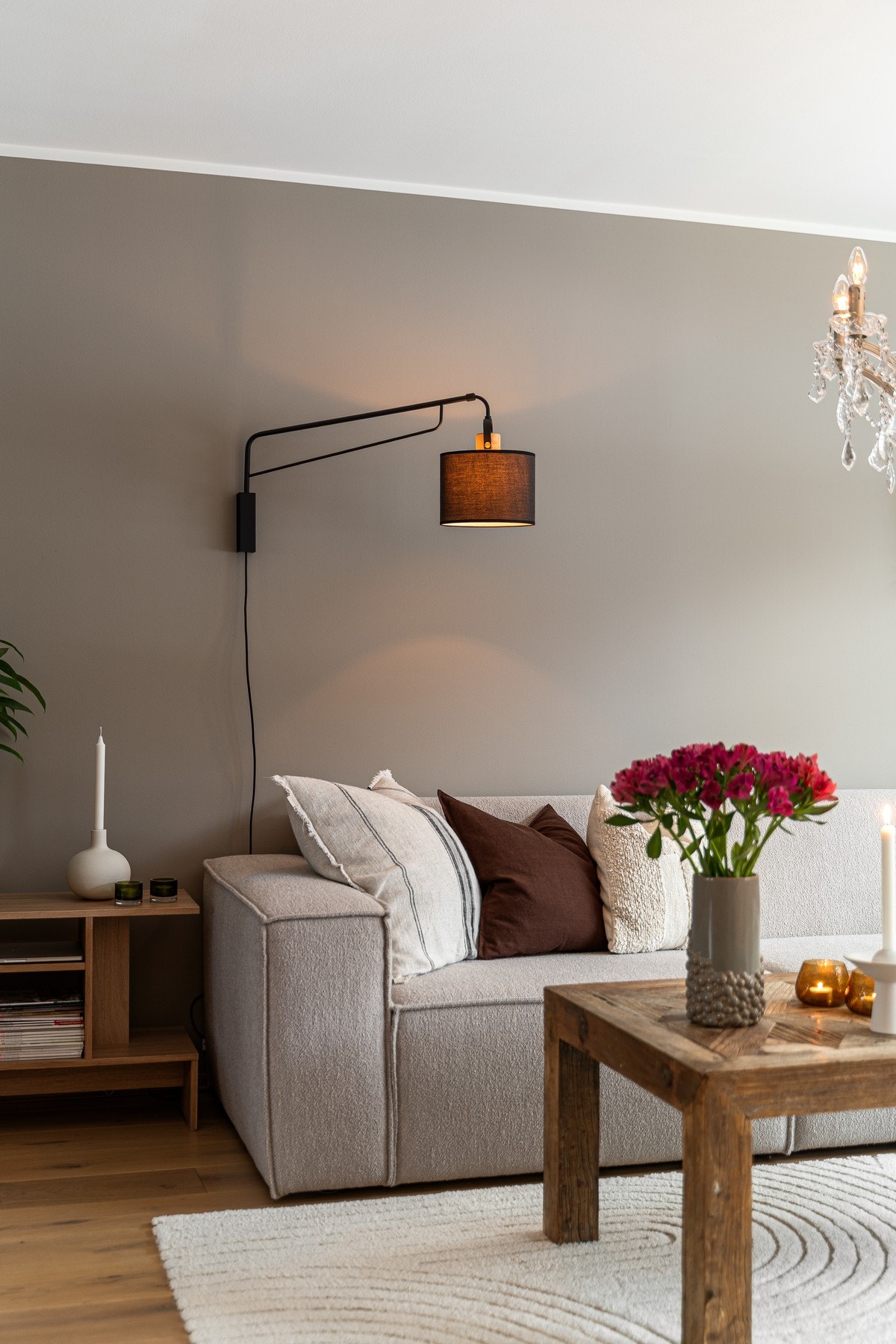 Rekkehuset er vesentlig oppusset med moderne farge- og materialvalg. Galleribilde