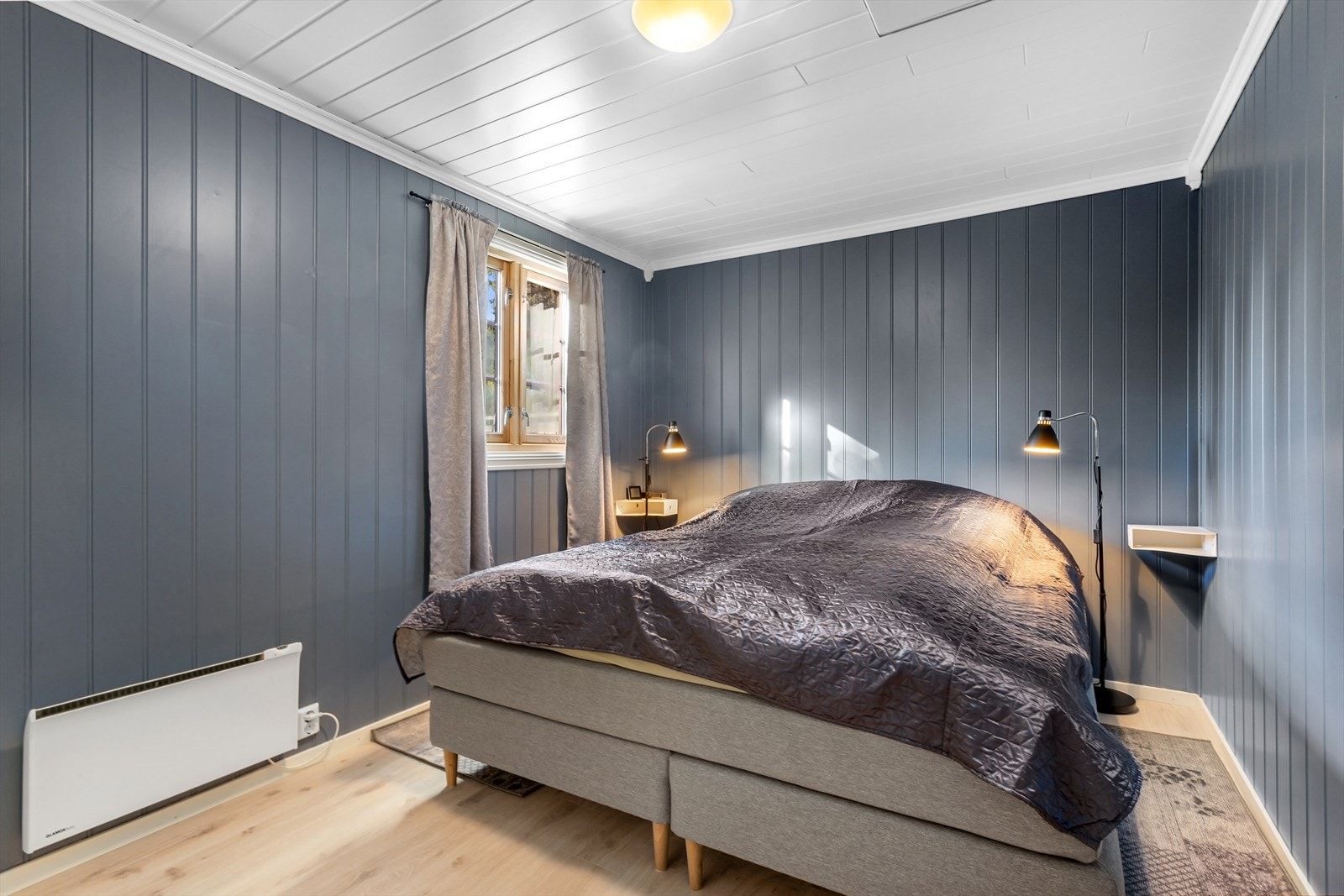 Soverom. Galleribilde