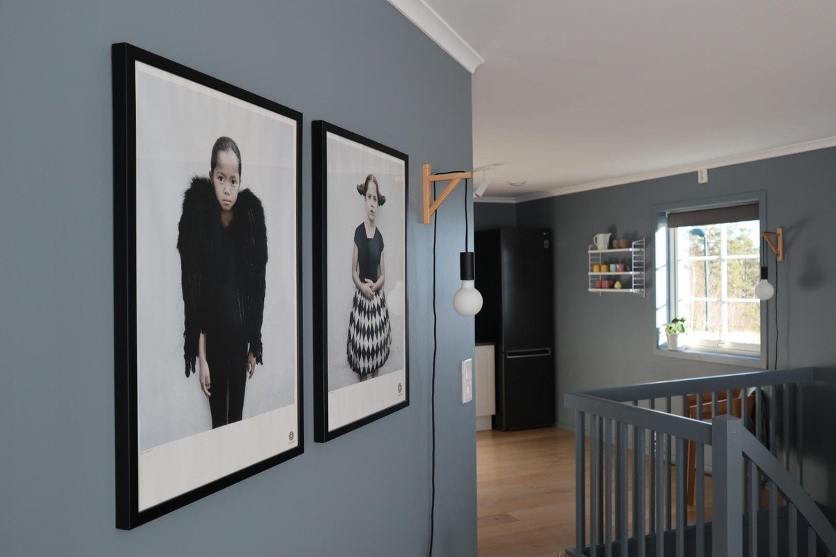 Åpen løsning mellom stue og kjøkken. Galleribilde