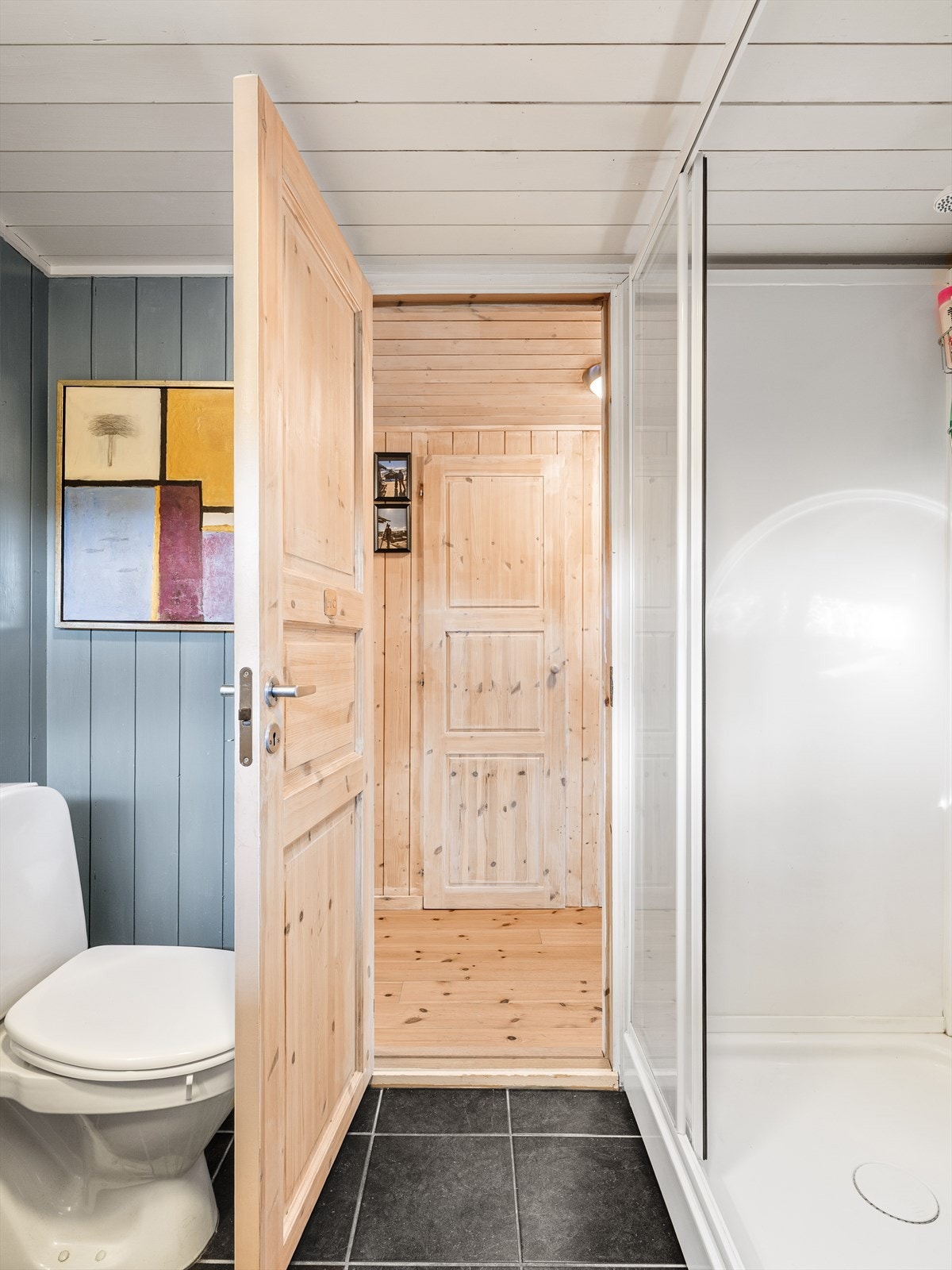 Wc og dusjkabinett. Galleribilde