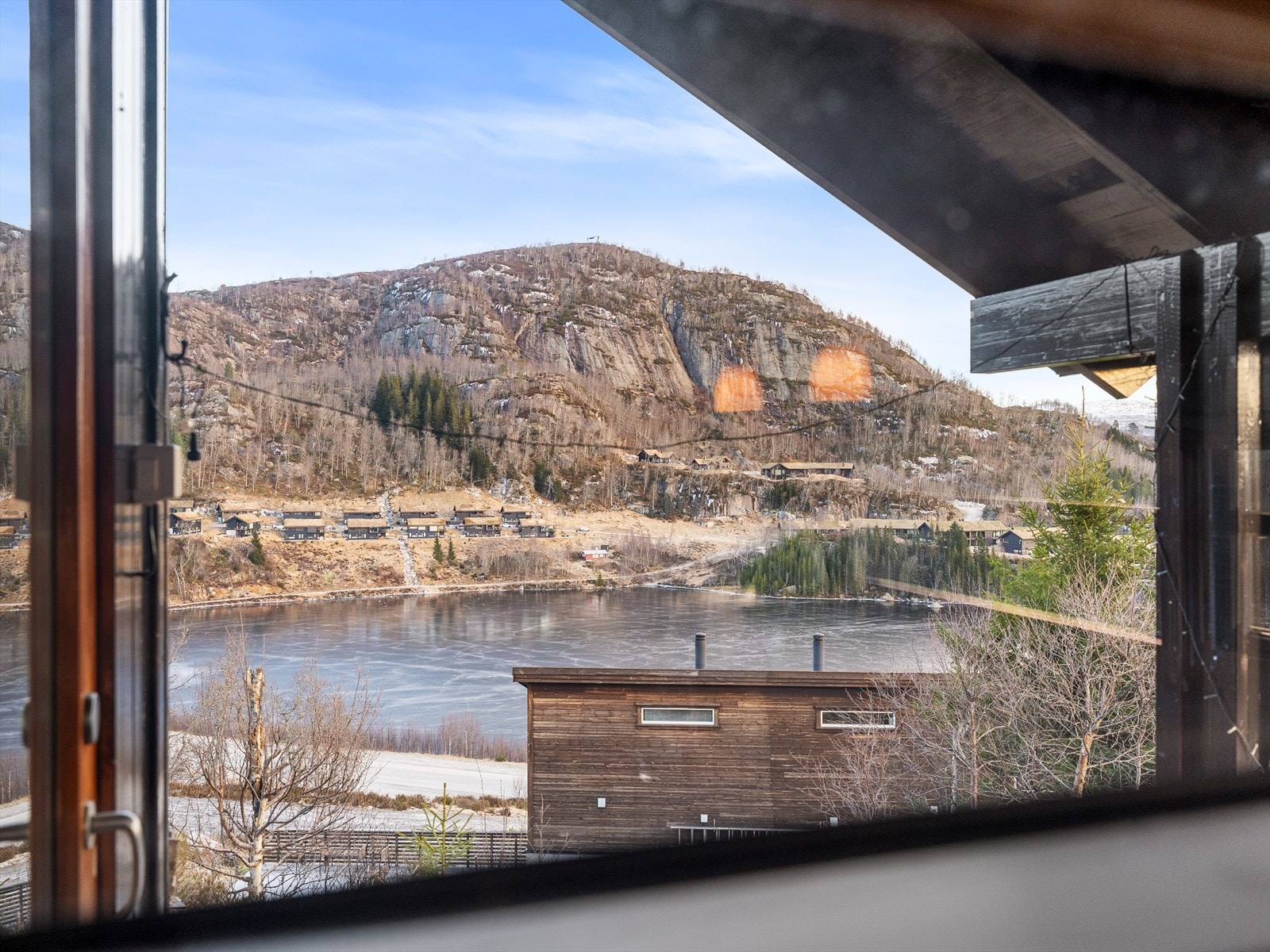 Utsikt fra stue/kjøkken Galleribilde