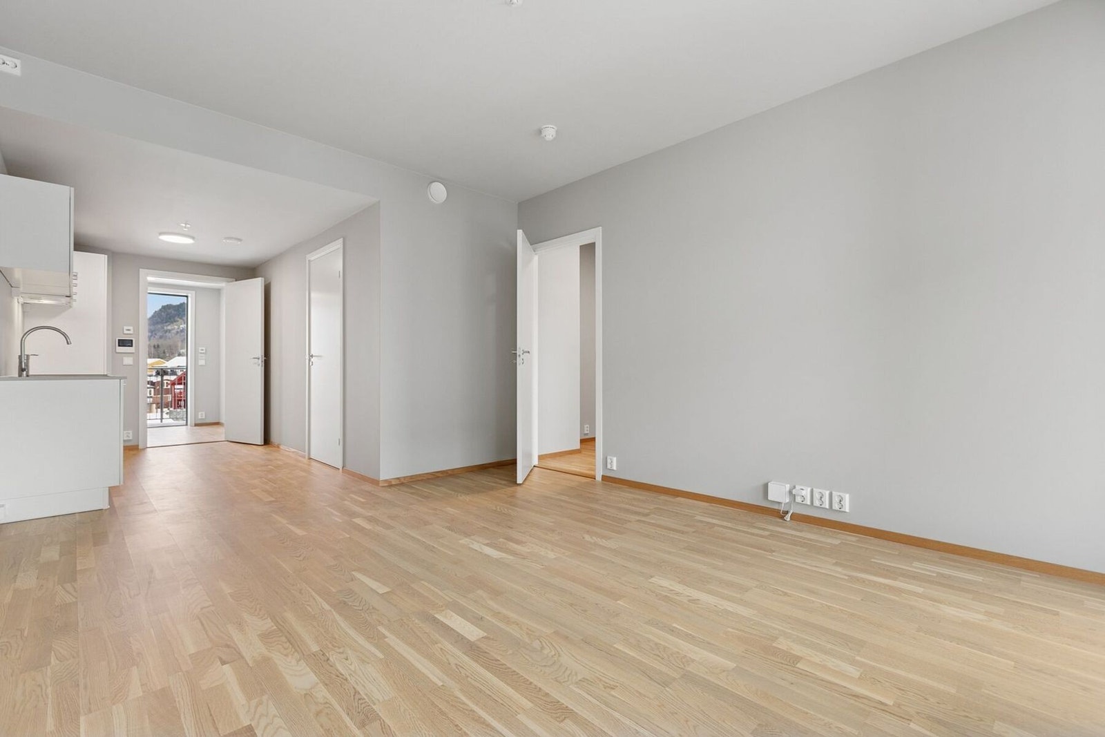 Nyboligstandard med bl.a. vannbåren gulvvarme Galleribilde