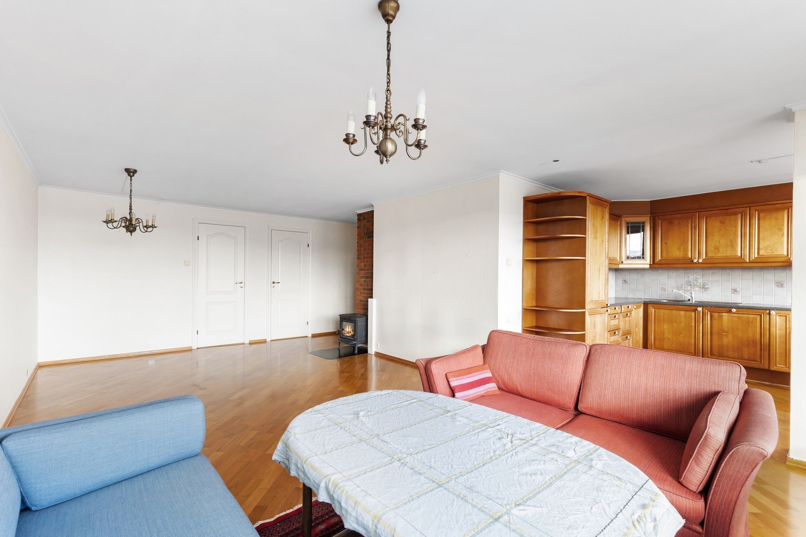 Stue/kjøkken. Galleribilde