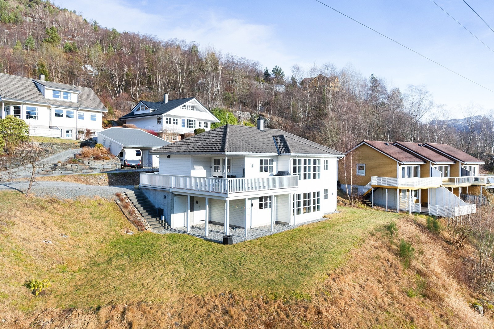 Velstelt og innbydende eiendom i Melslia i Årdal Galleribilde