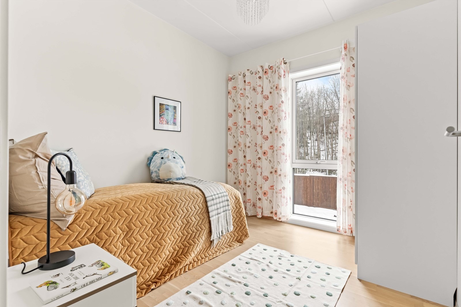 Rommene egner seg godt som barnerom, gjesterom eller hjemmekontor - alt etter behov. Galleribilde