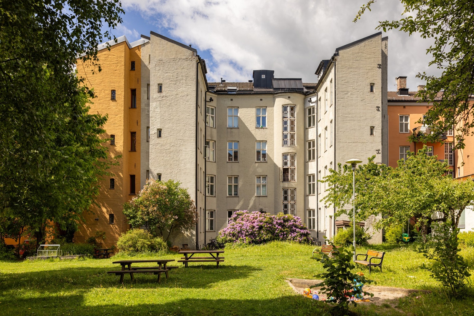 Arkivbilde før balkonger ble montert. Galleribilde