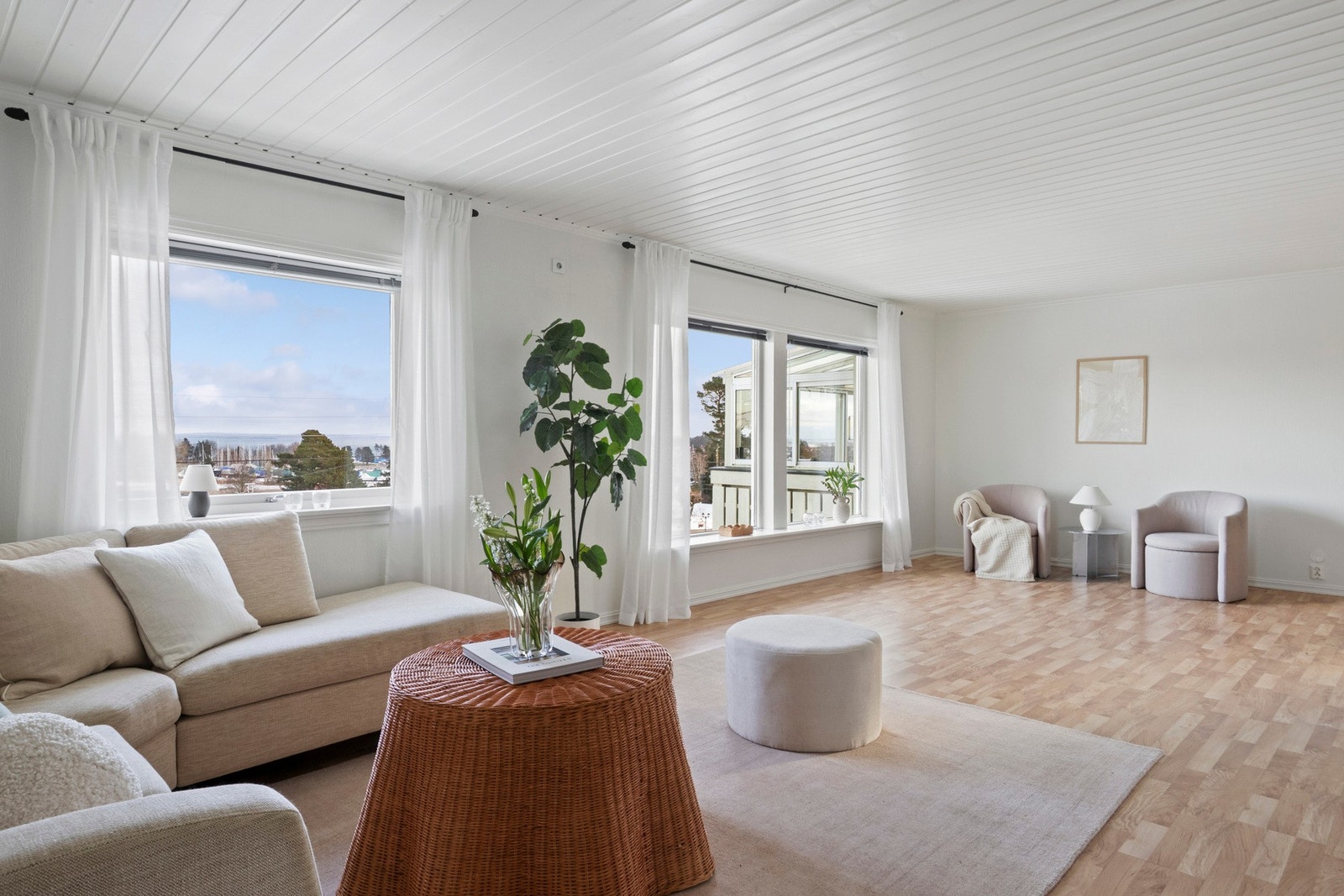 PrivatMegleren ved Christoffer Janås Fischer har gleden av å presentere Øvre Bogenvei 45. Galleribilde