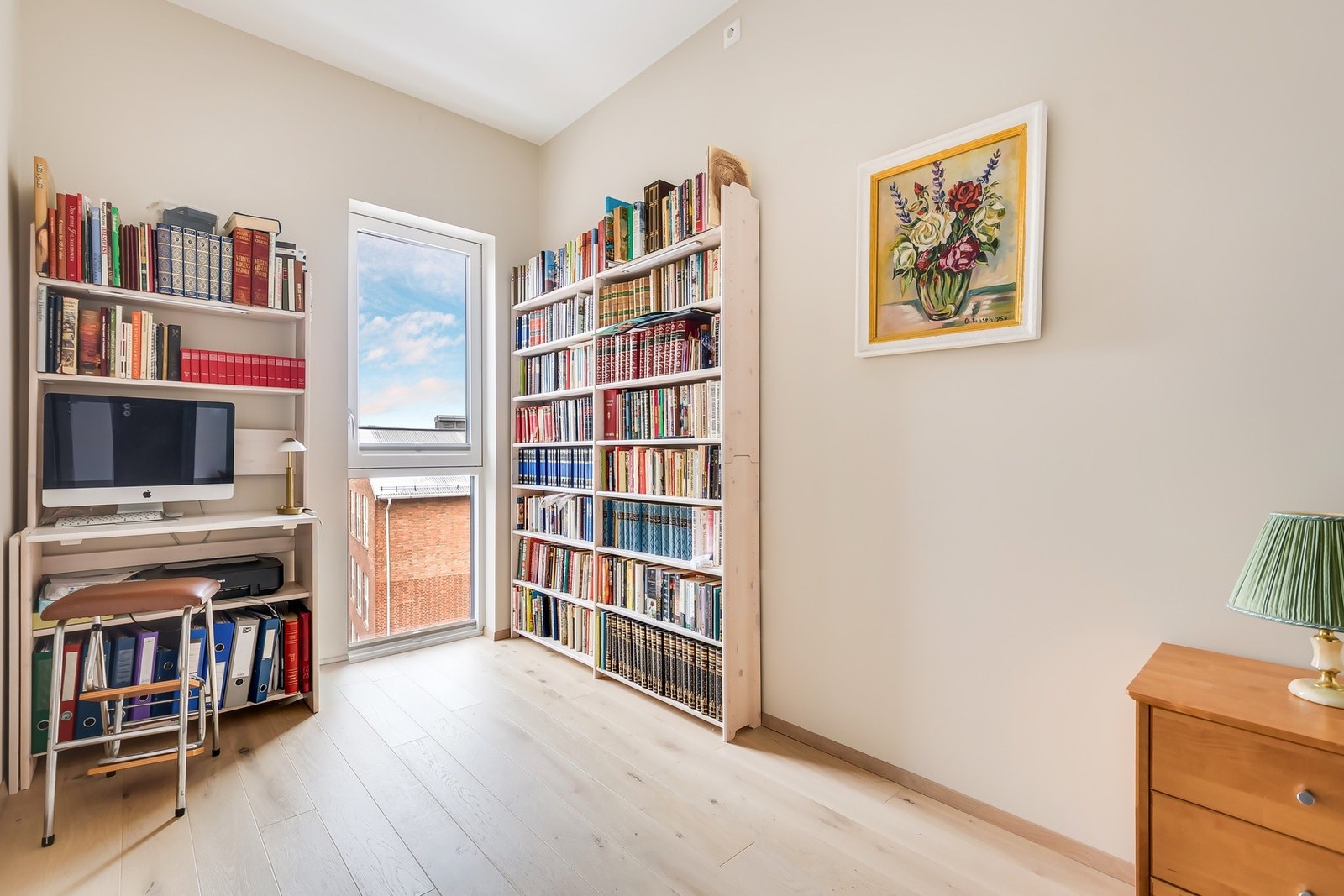 Soverom 2, også plass til dobbeltseng Galleribilde