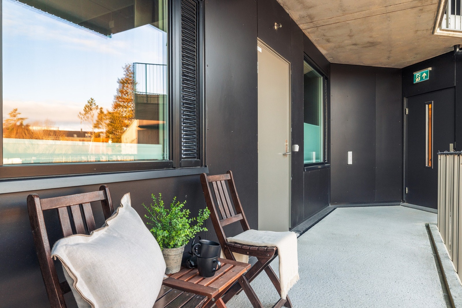 - Hyggelig svalgang - Galleribilde