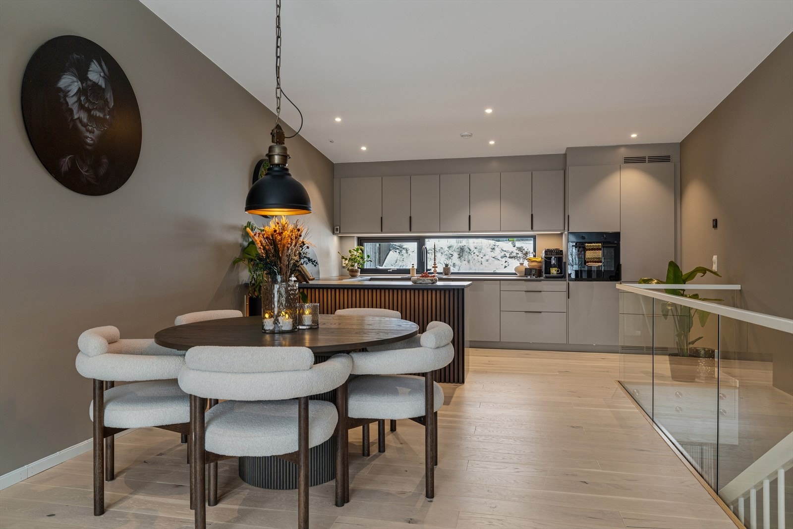 Moderne tomannsbolig fra 2023! Galleribilde